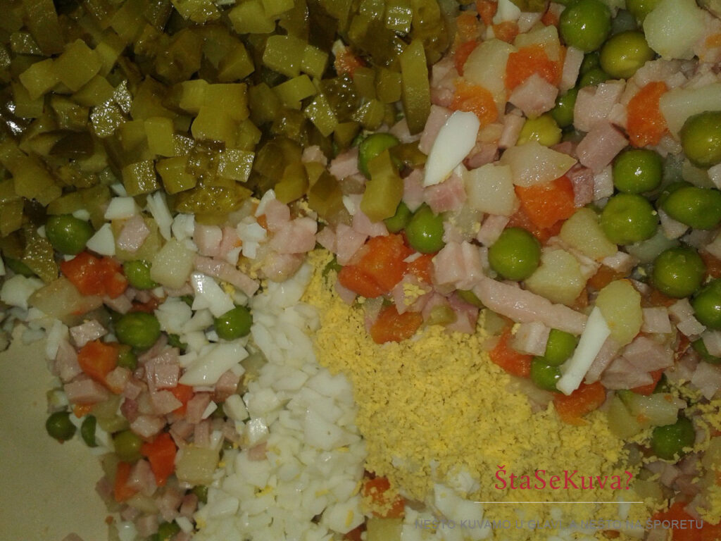 Seckano mešano povrće za rusku salatu