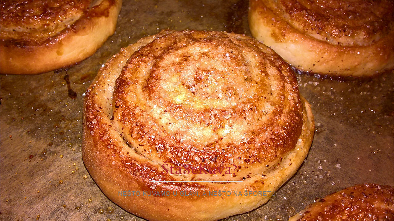 cimet rolnice (pužići sa cimetom)