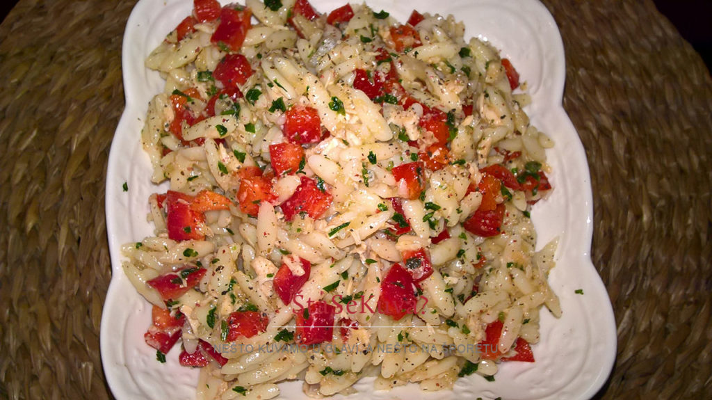 orzo-pasta-sa-piletinom